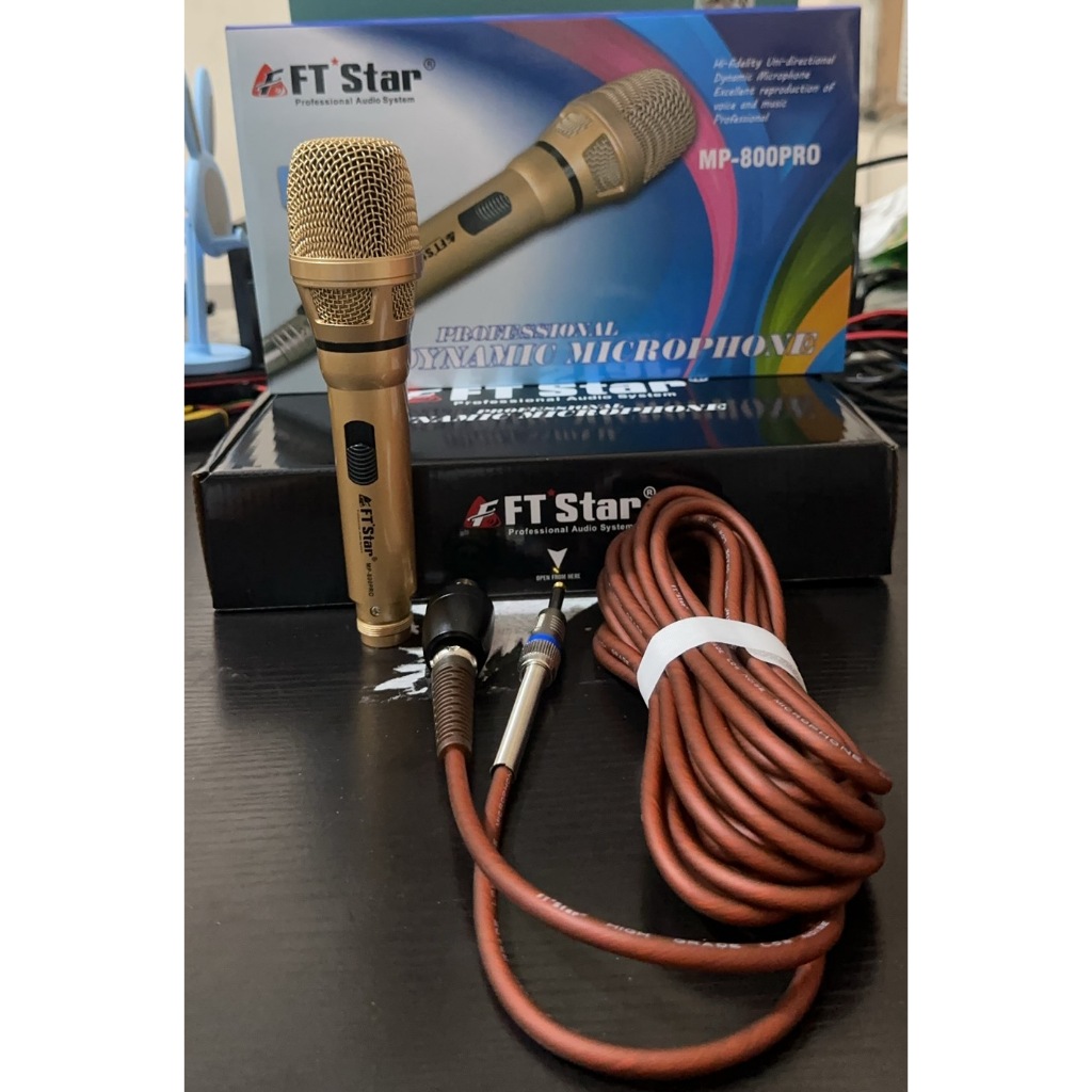 Megapro Series Professional Karaoke Microphone With Heavy Duty 10M Wire