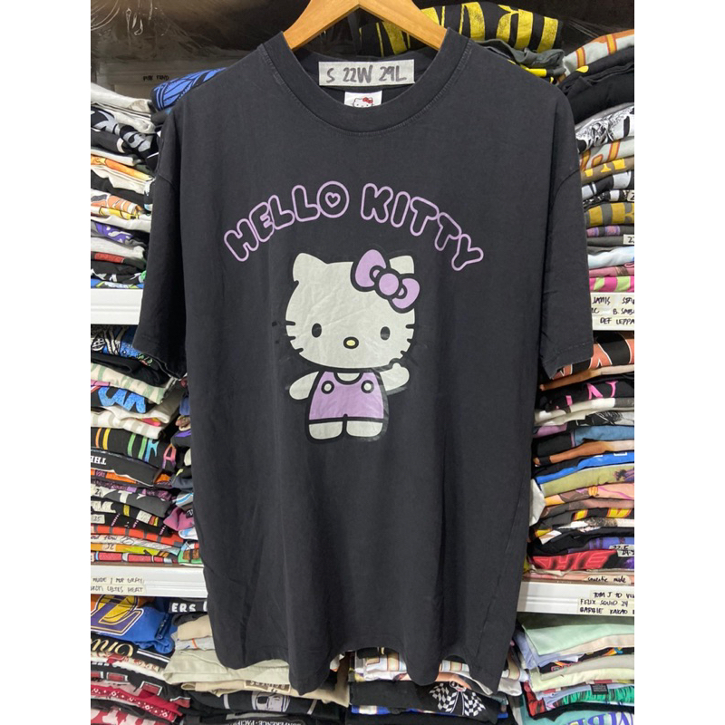 15 Hello Kitty Products You Actually Need  Black sports bra, Women, Hello  kitty clothes