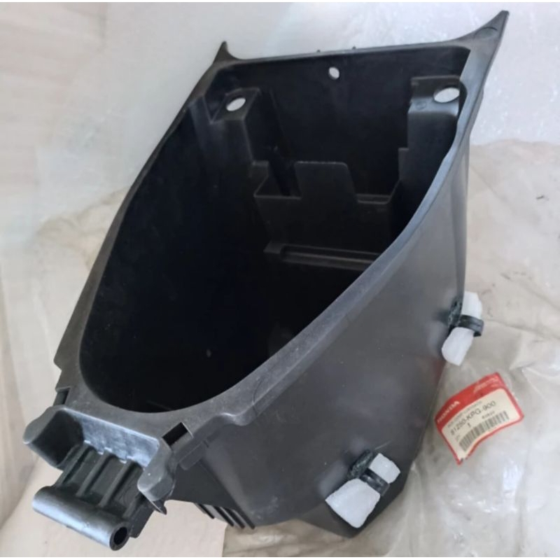 箱 Genuine honda spare part 81250-KWN-711, BOX,LUGGAGE