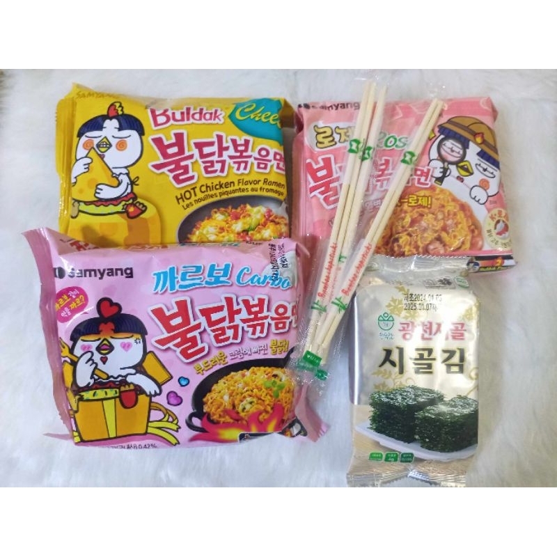 Samyang Buldak Asstd bundle of 3 comes with 3 chopsticks and 1 seaweed