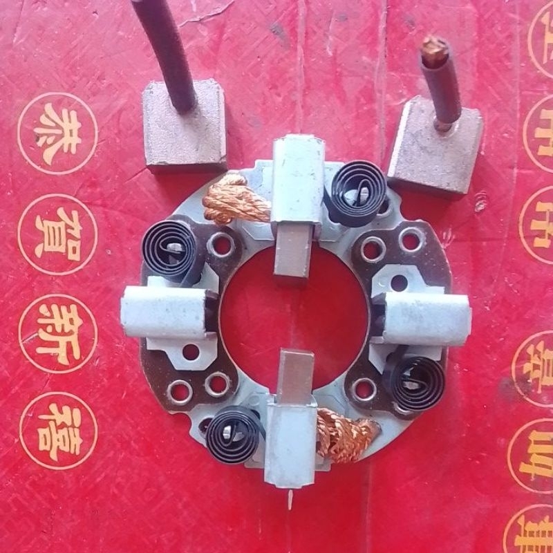 WAI Starter Carbon Brush Holder for Mitsubishi Fuso 4D56 L300 4D30/32