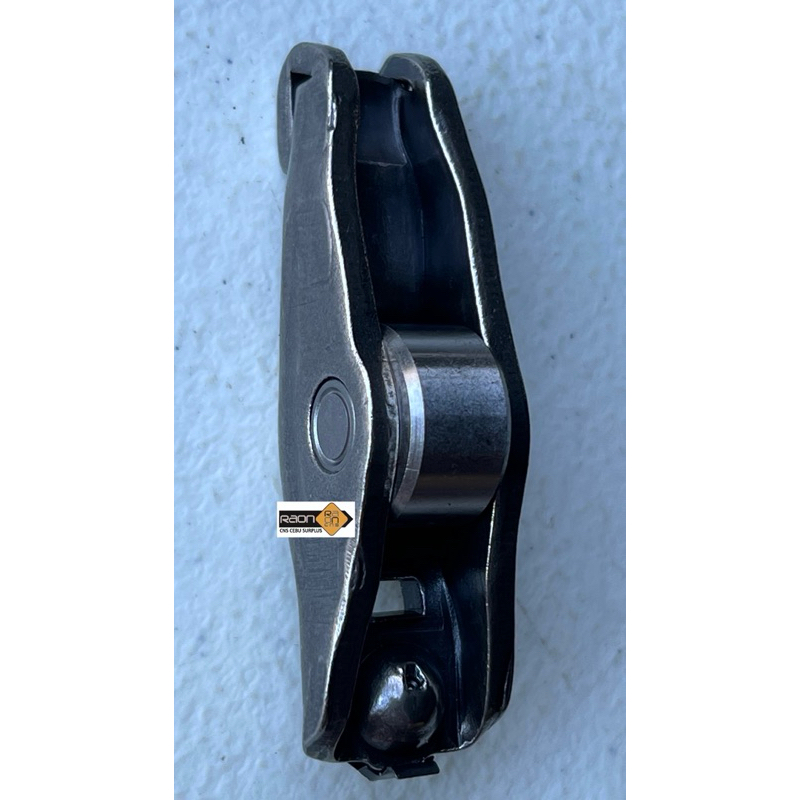 Rocker arm / cam follower (long) for Hyundai Porter 2 (D4CB engine) or ...