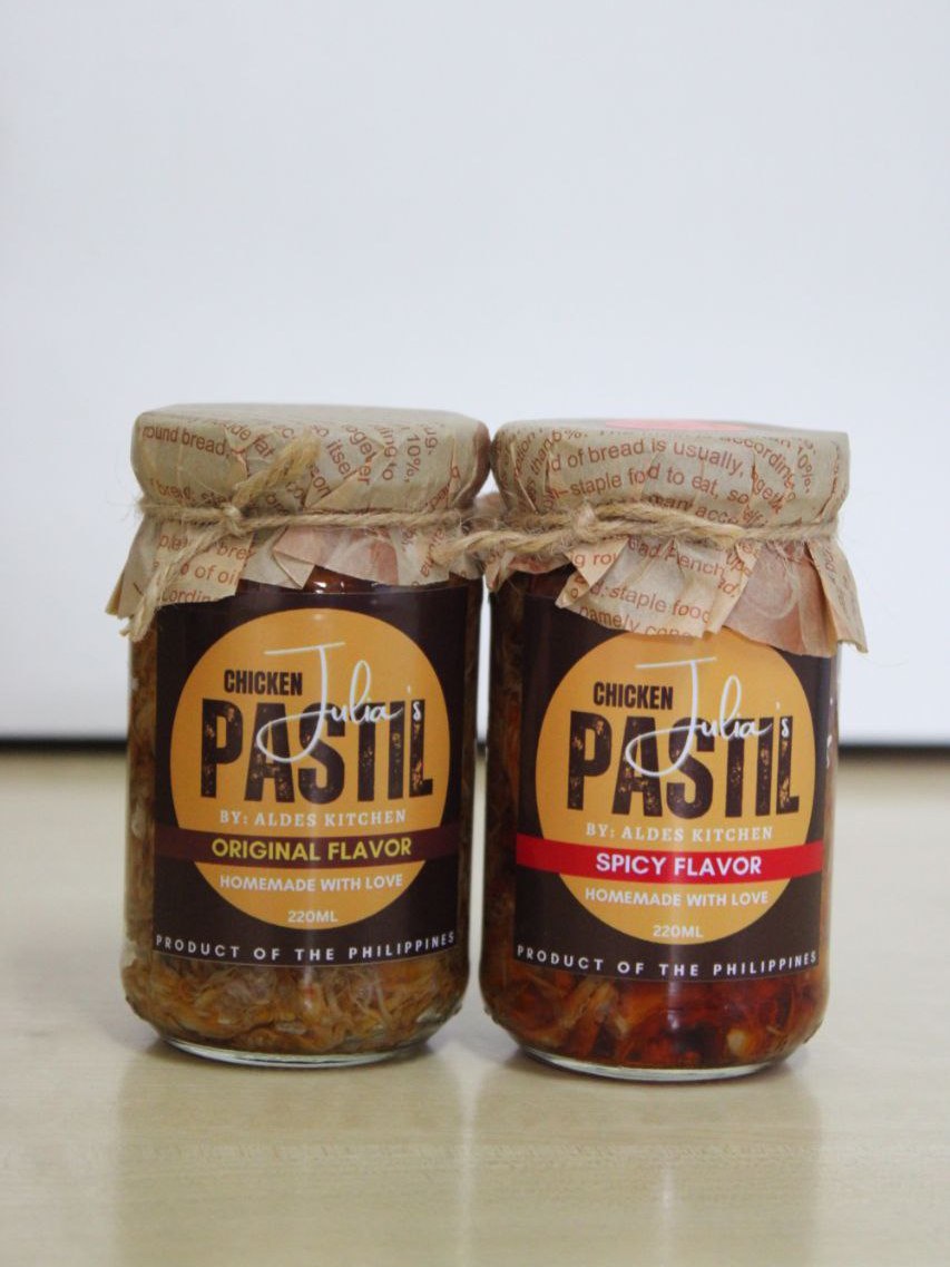 Chicken Pastil in a Jar (Spicy, and Classic/ Original) - 220ml | Shopee ...