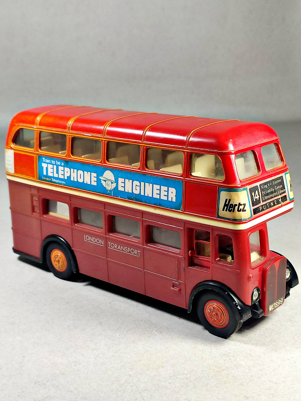 Tomica Dandy F19 London Bus Chessington Zoo Échelle 1:43 Nice
