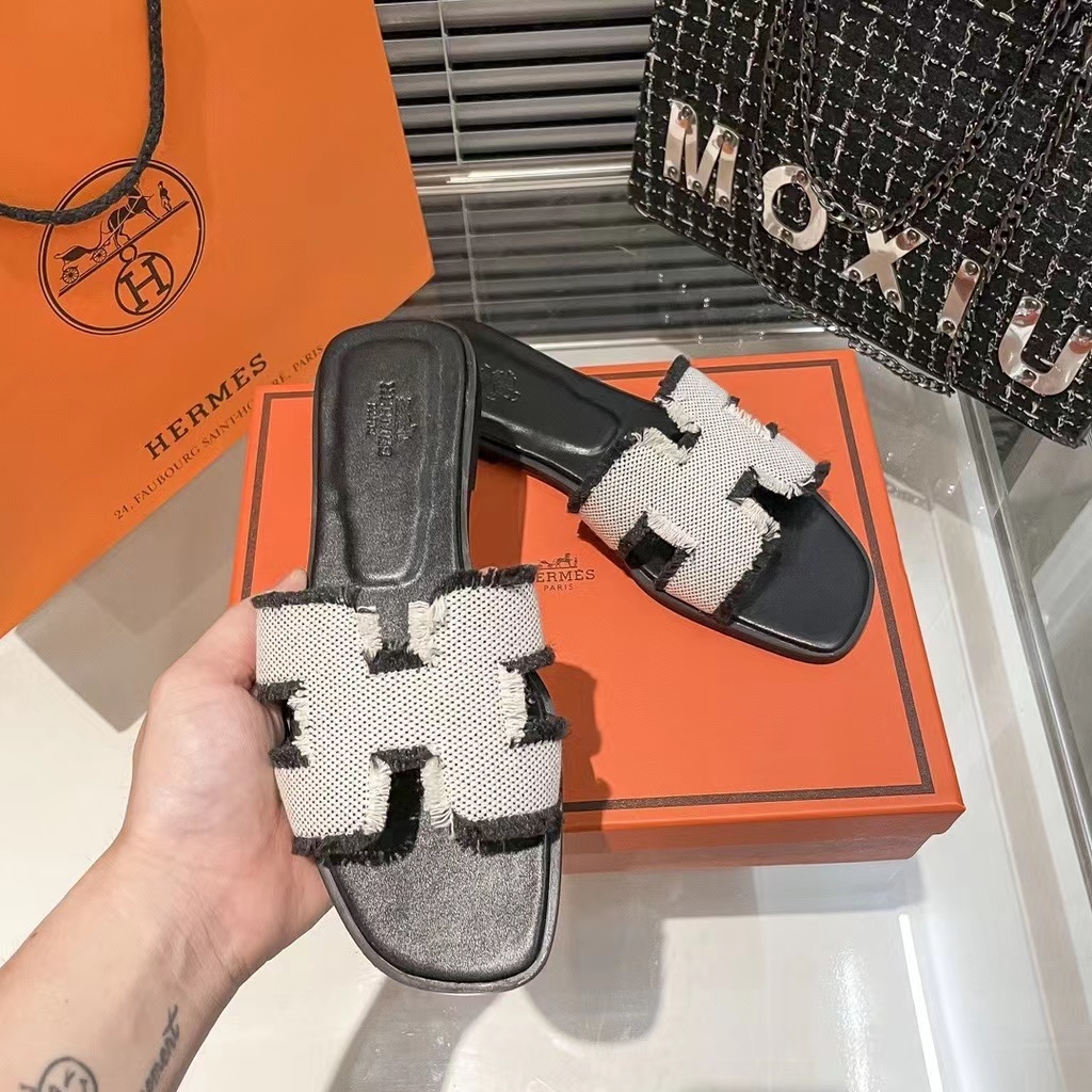 The 29 Best Flat Sandals From Nordstrom Who What Wear 54 OFF