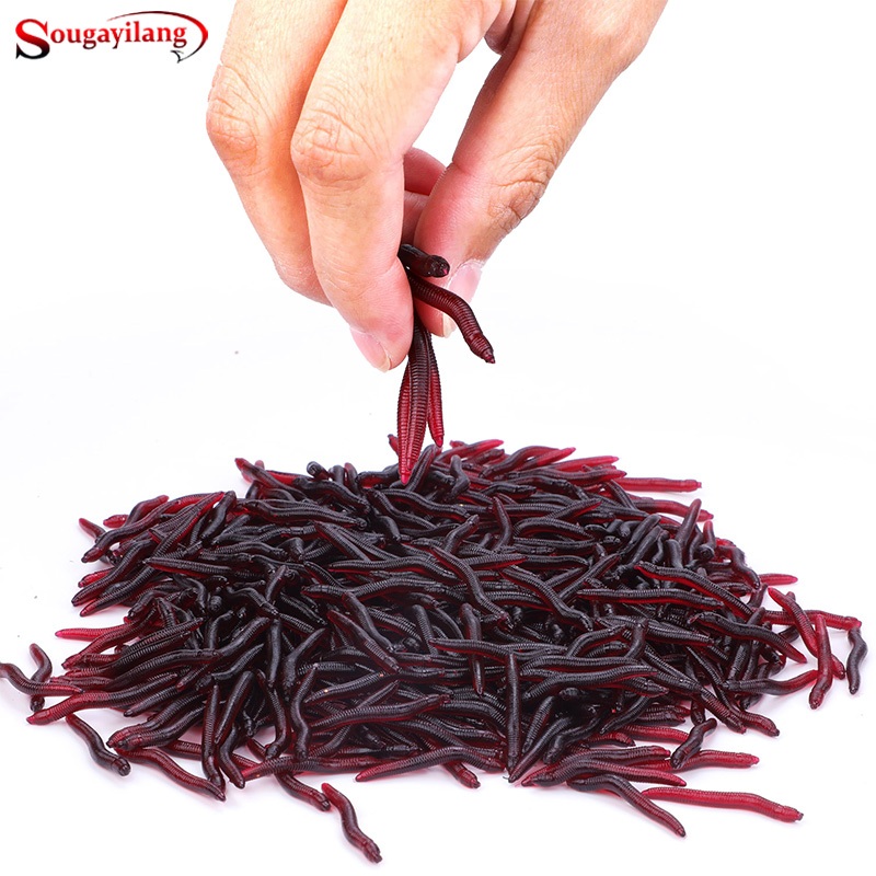Sougayilang Realistic Fishy Smell Red Worms Bait Soft Simulation