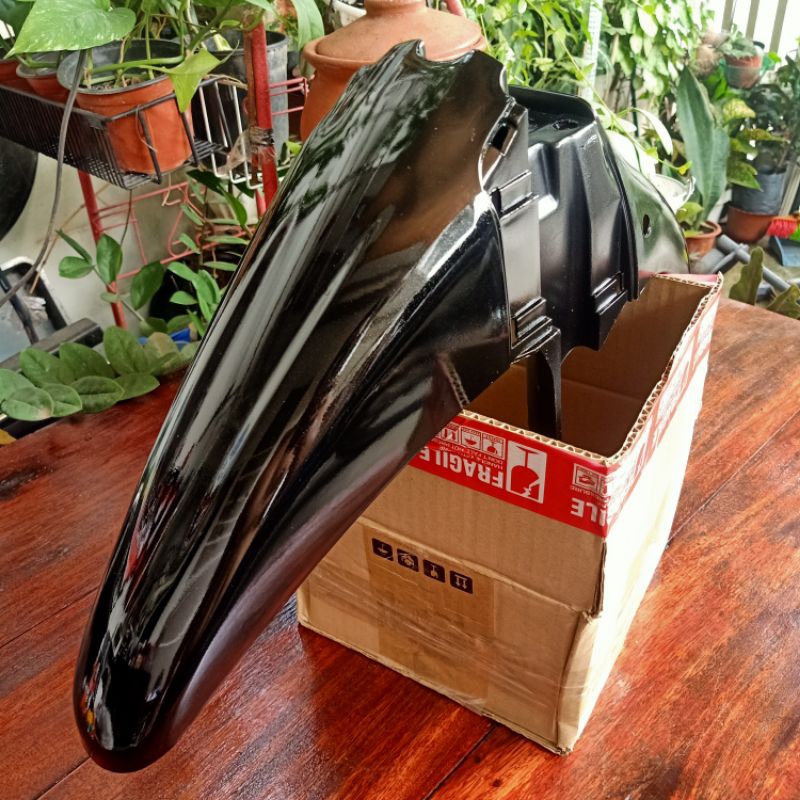 FRONT FENDER FOR YAMAHA CRYPTON Z OWL/MANTIS TYPE GLOSSY METALLIC BLACK ...