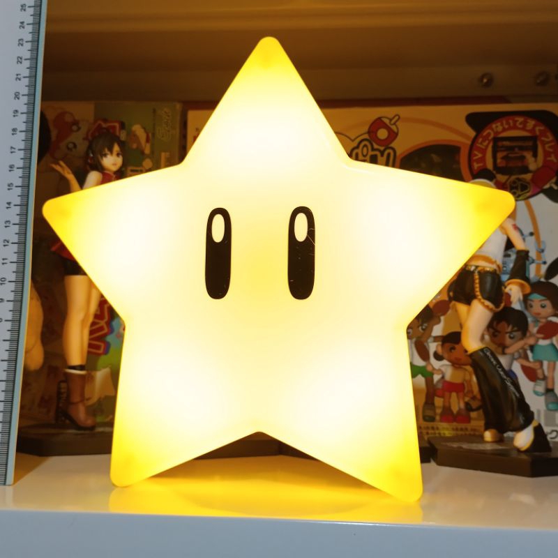 no marking of nintendo supermario as is condition with scratches light