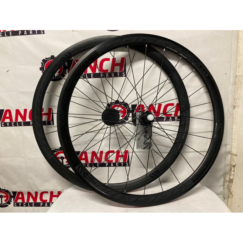 Sagmit discount carbon wheelset