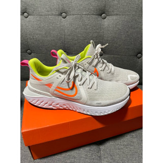 Nike legend cheap react sale