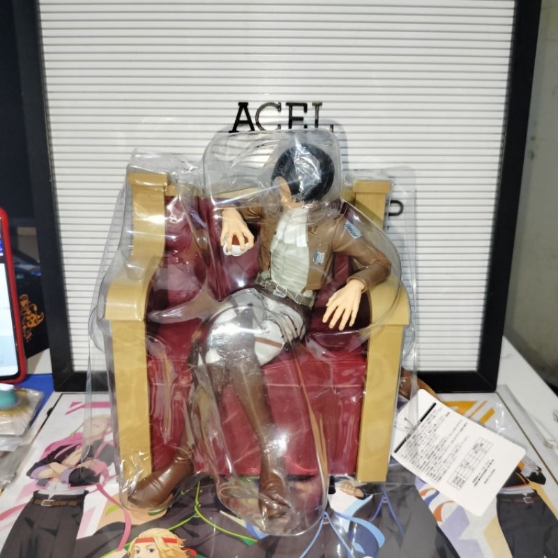 Universal Studios Attack on Titan Levi Limited Edition Popcorn Bucket Shopee Philippines