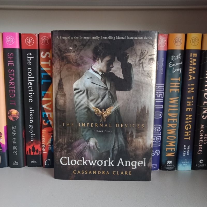 Clockwork Angel (The Infernal Devices) by Cassandra Clare (Hardcover ...
