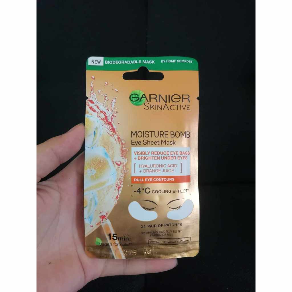 GARNIER SKIN ACTIVE Moisture Bomb Brightening Eye Sheet Mask with ...