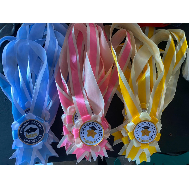 Graduation Garland Logo 2025 