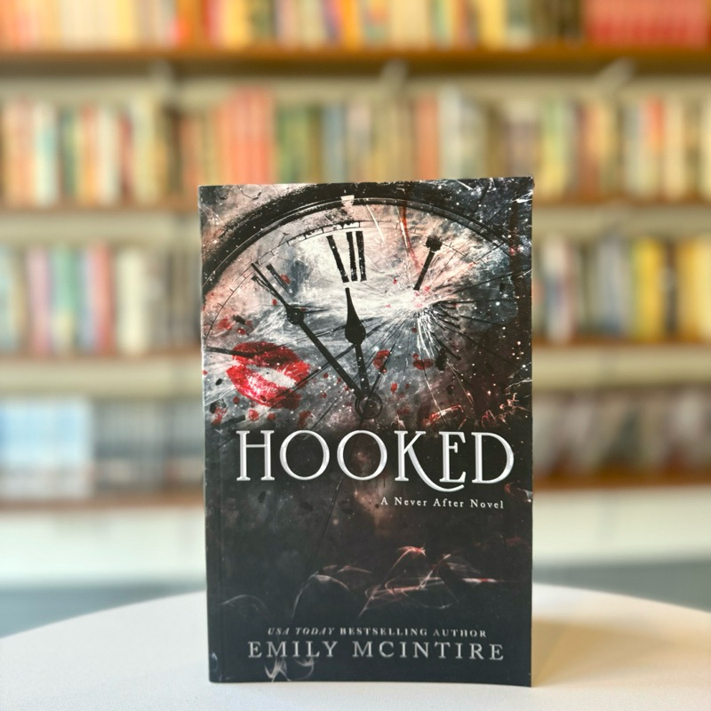 The Never After Series: Hooked (ORIGINAL US COPY) by Emily McIntire ...