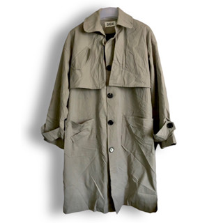 Preloved trench coat (pls. read product description for reference ...