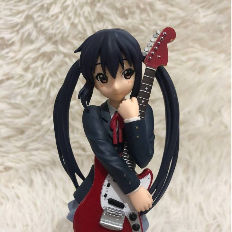 K-ON! - Azusa Nakano Hugging guitar pose PM Figure SEGA | Shopee ...