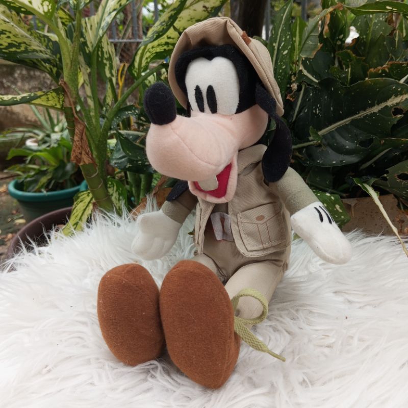 DISNEY Goofy Safari Walt Disney Parks Stuffed Toy | Shopee Philippines