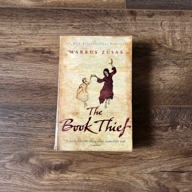 The Book Thief by Markus Zusak UK Trade Paperback Edition | Shopee ...