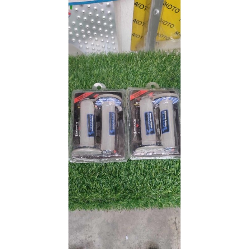 SYM JET 100, ALPHA, EURO, DIO 1,2,3 KITACO RUBBER HANDLE GRIP BRAND NEW