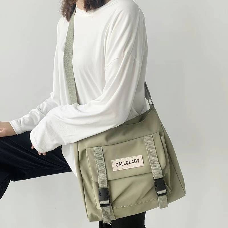 WOMEN'S TOTE BAG GOOD QUALITY BAG FASHIONABLE AND AFFORDABLE BAG FOR