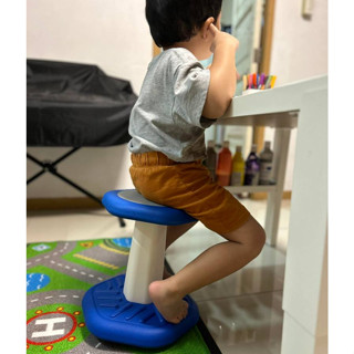 High chair for online autistic child