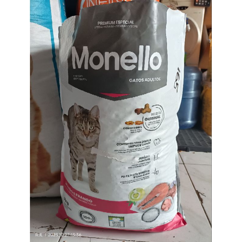 MONELLO CAT FOOD 7KG/PER BAG.SALMON AND CHICKEN FLAVOUR. Shopee