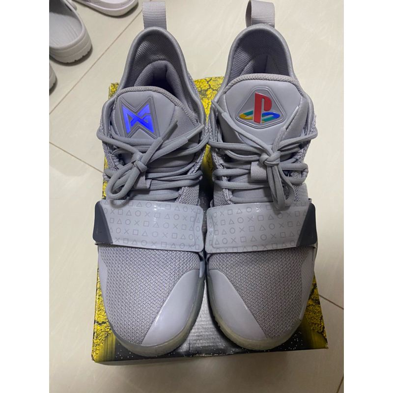 pg2 playstation grey