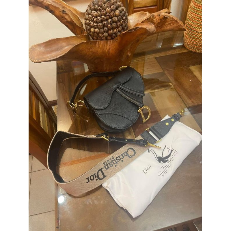 Dior saddle online preloved