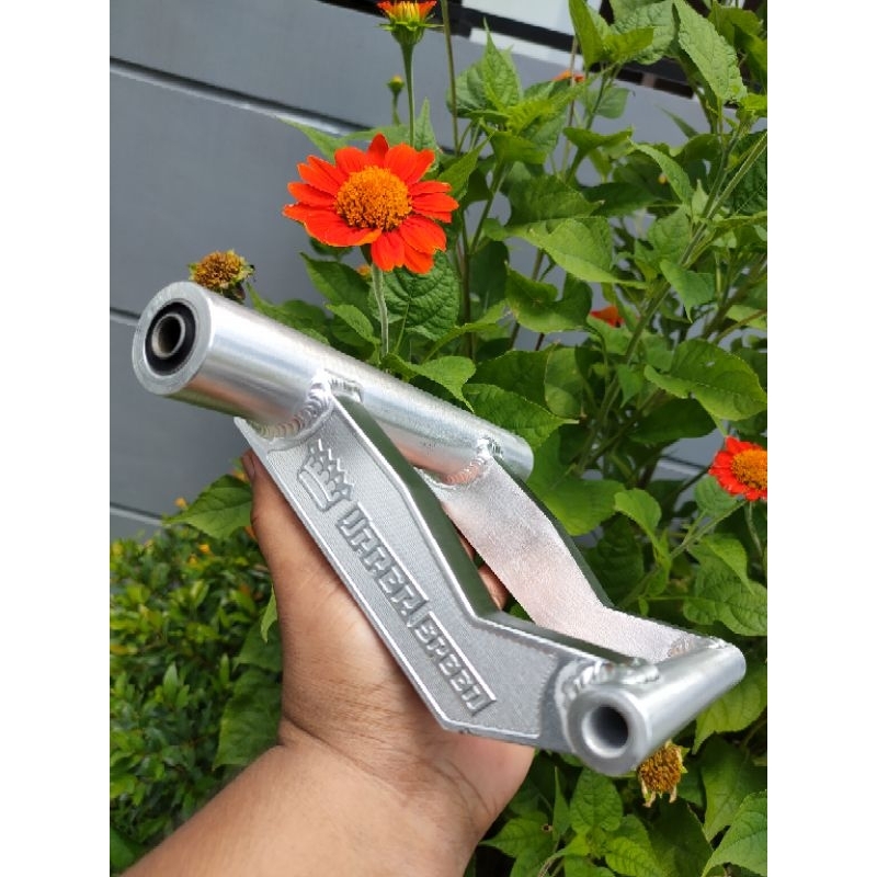 CLICK 125/150/BEAT FI ENGINE SUPPORT+2 | Shopee Philippines