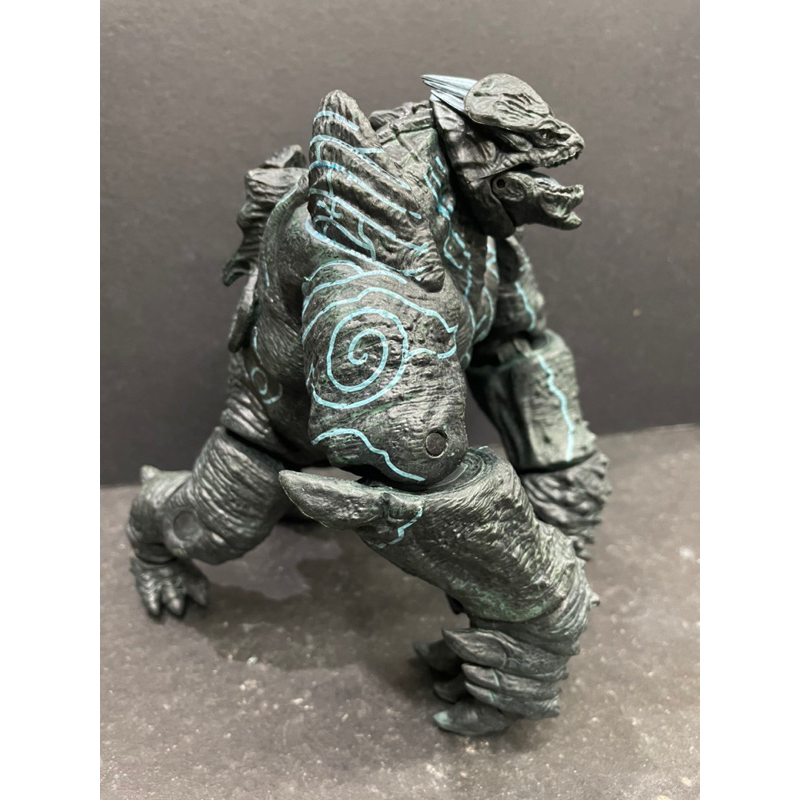 Neca Pacific Rim Kaiju Leatherback | Shopee Philippines