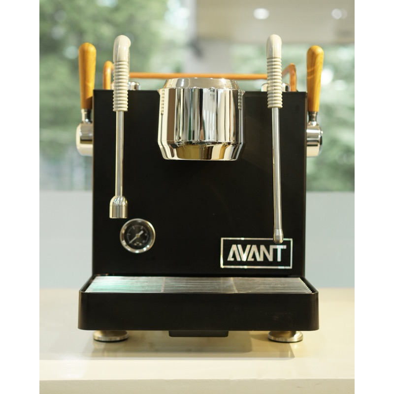 District Avant Key Semi Automatic Coffee Espresso Machine