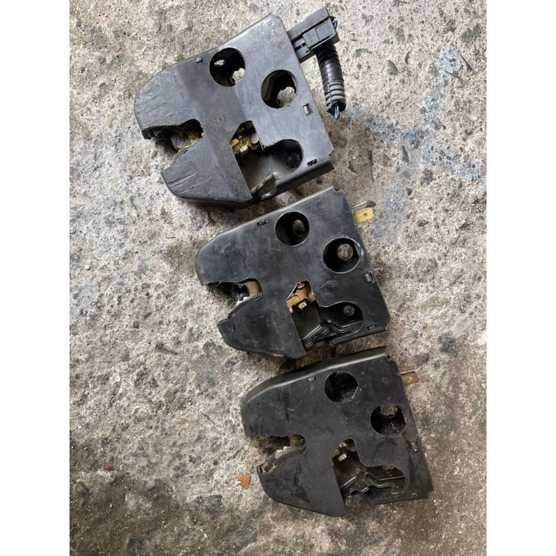 trunk lock honda civic 9600 lxi/vti/sir Shopee Philippines