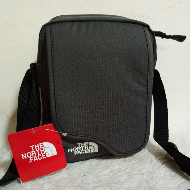 The North Face Sling Bag 24 X 19cm N0001