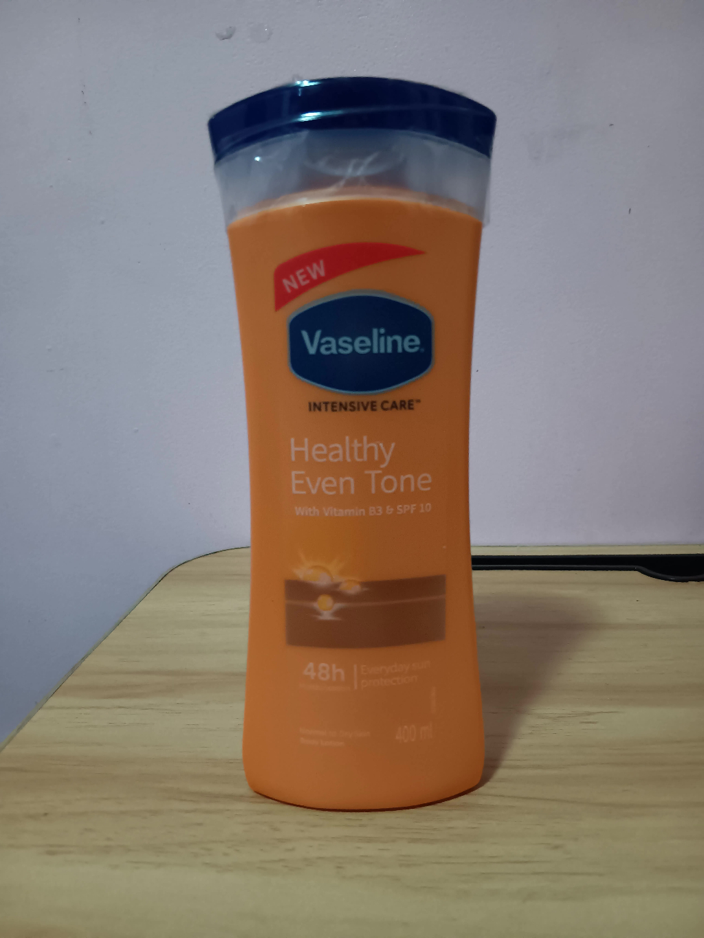 Vaseline Intensive Care Healthy Even Tone Body Lotion With Vitamin B3 And Spf 10 400 Ml Shopee 7773