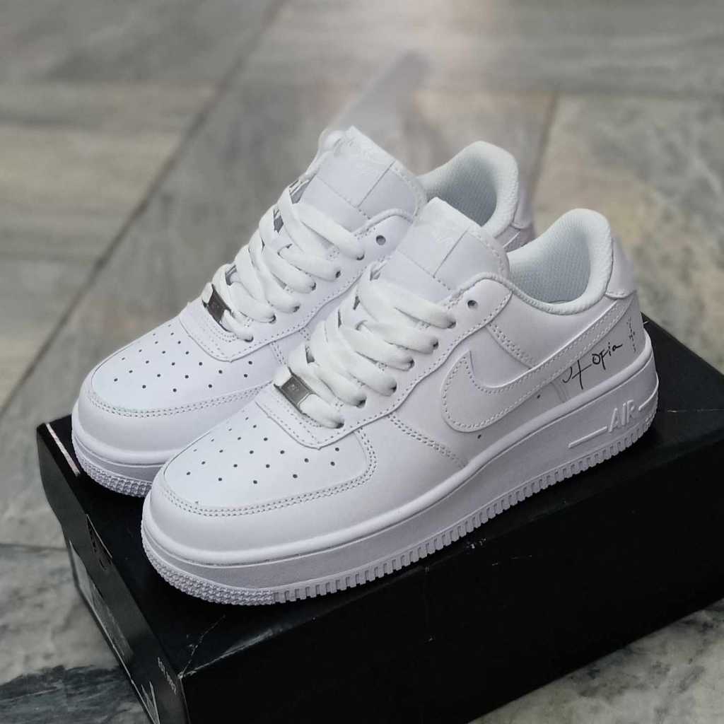 Airforce 1 Utopia Shoes With Free Socks Original Eqpt Manufactured Not ...