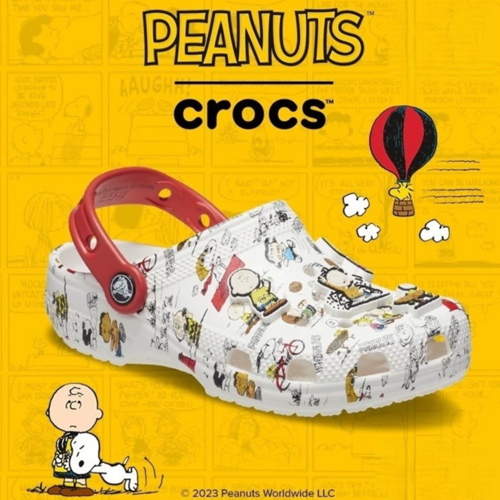 Crocs Adults Children Peanut Snoopy with Jibbitz Classic Clog Sandals ...