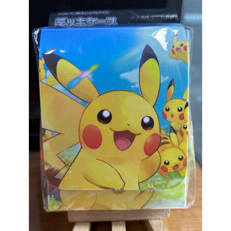 Pikachu Large Collection - Pokemon Deck/Storage Box (OFFICIAL Pokemon ...