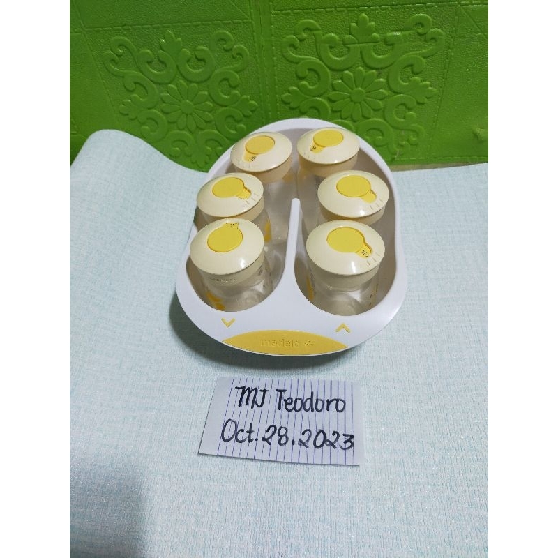 Medela Storage bottle w/tray Shopee Philippines