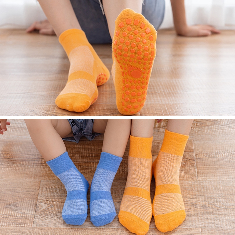 Kids anti slip socks store