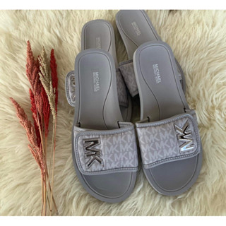 Michael kors hot sale diamond slides