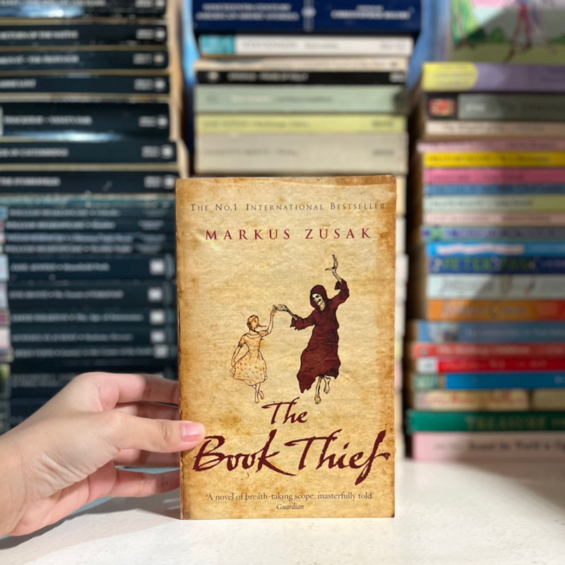 The Book Thief by Markus Zusak | Shopee Philippines