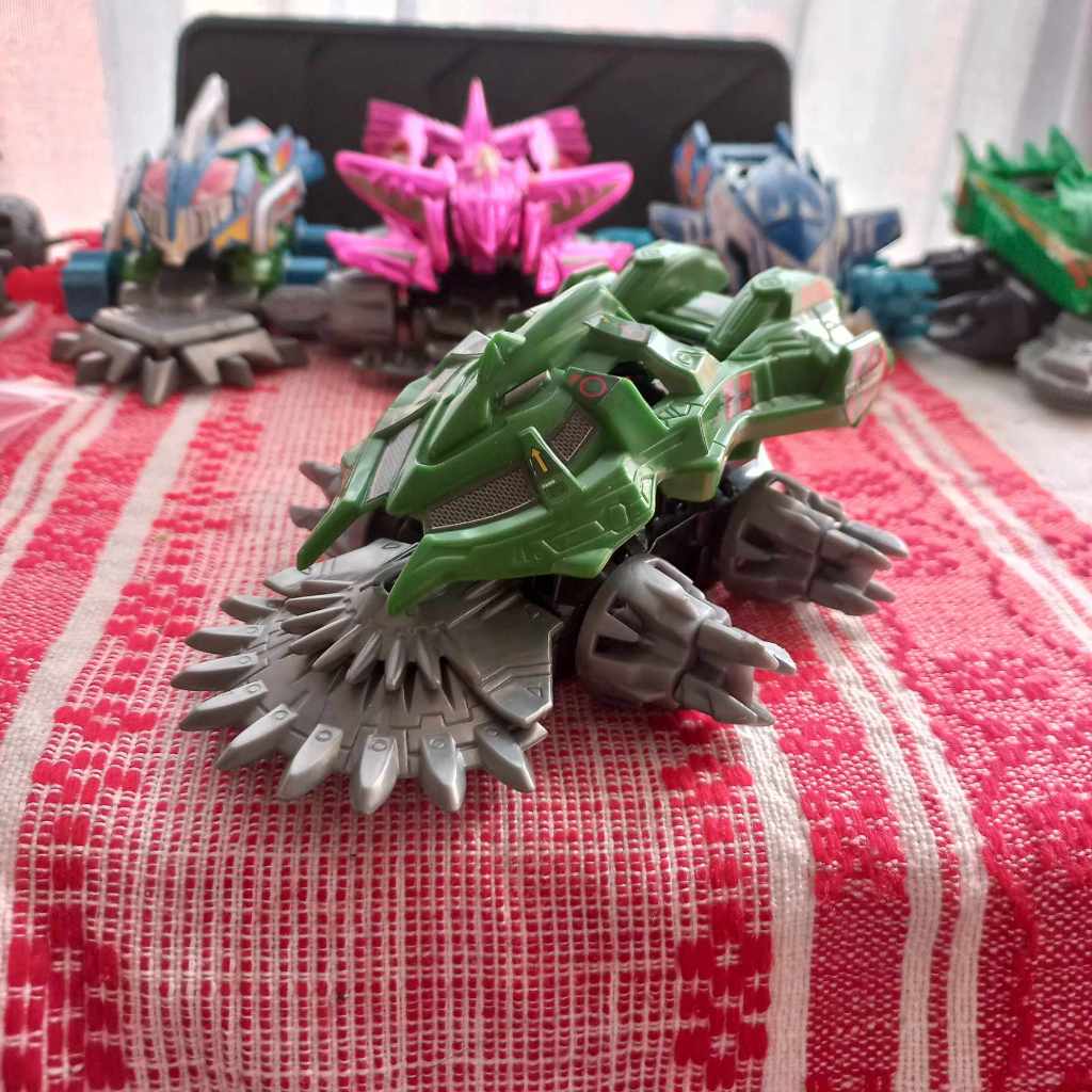 Crush Gear 2003 Fangdasher/Storm Rider Custom (Battle Ready) Shopee Philippines