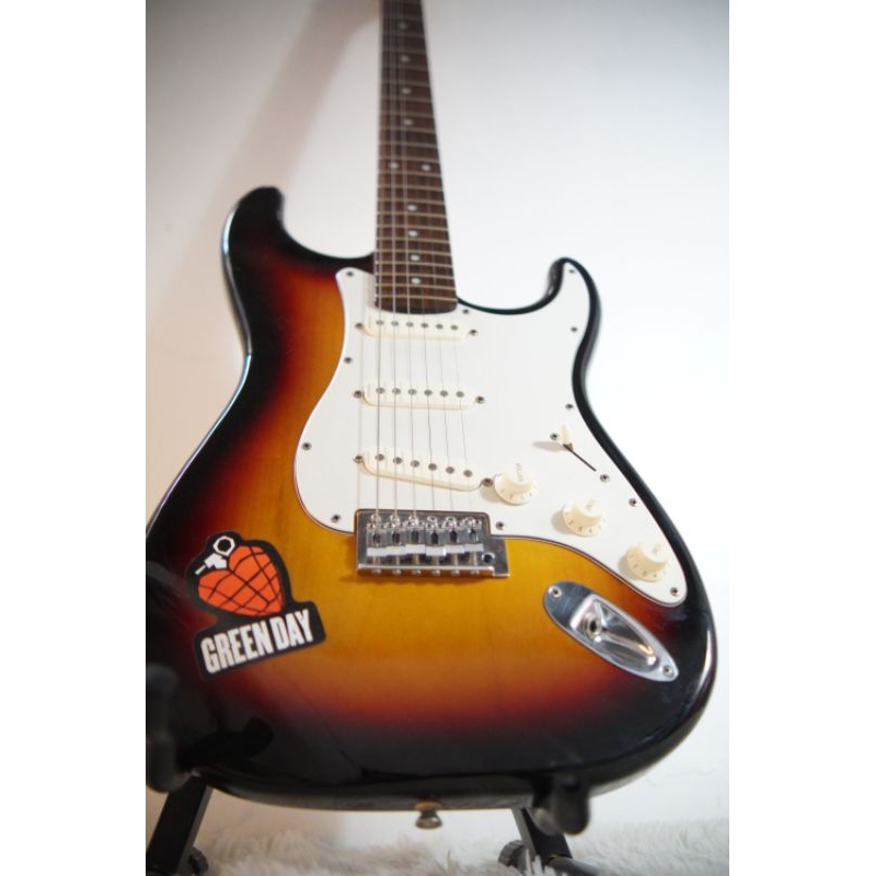 Photogenic Stratocaster Electric Guitar Sunburst