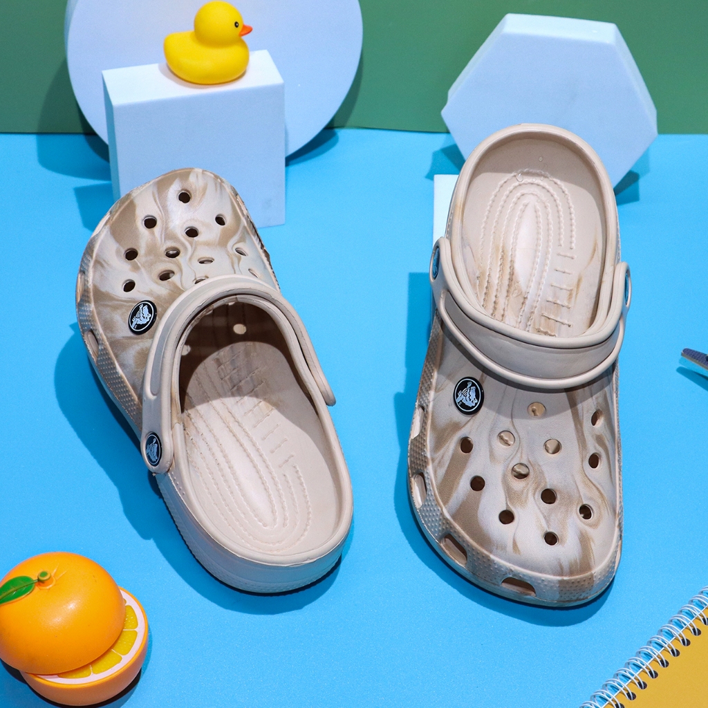 Crocs Unisex Clogs: Modern Camouflage Design - Breathable, Comfortable ...