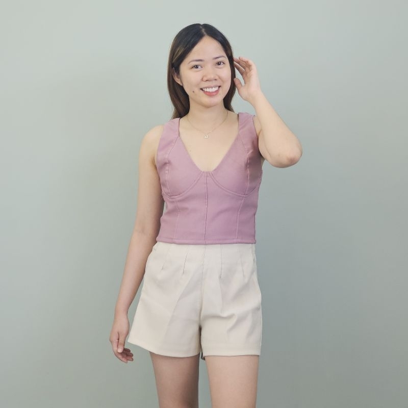 Do Nursing Camisoles Or Tank Tops WITHOUT A Built In "bra