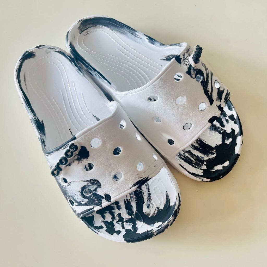 DreamHome New Arrival Crocs Classic Slides Couples Slippers for Unisex