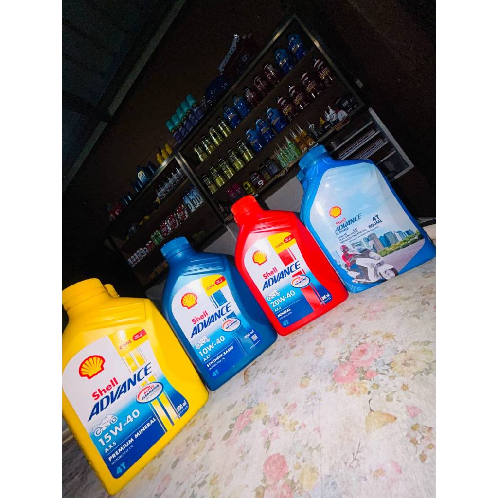 Shell Advance 4T AX7 SAE 10W-40, 4T AX5 SAE 15W-40, 4T AX3 SAE 40 ...