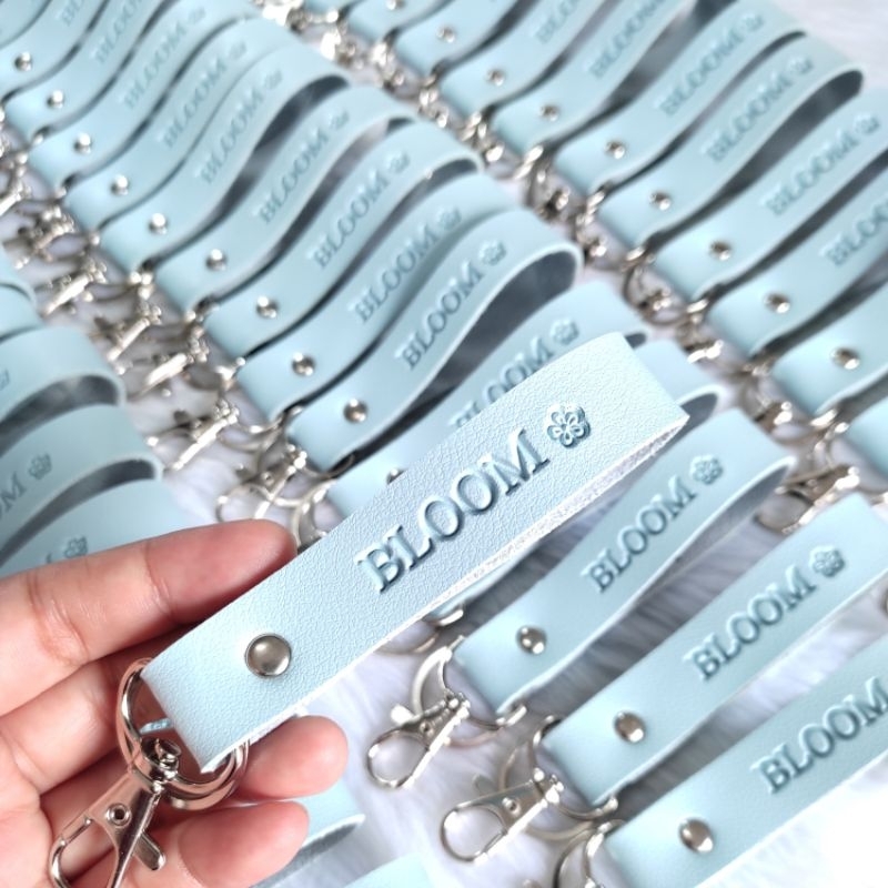 Personalized Leather Keychains with Free Name Souvenirs and Giveaways