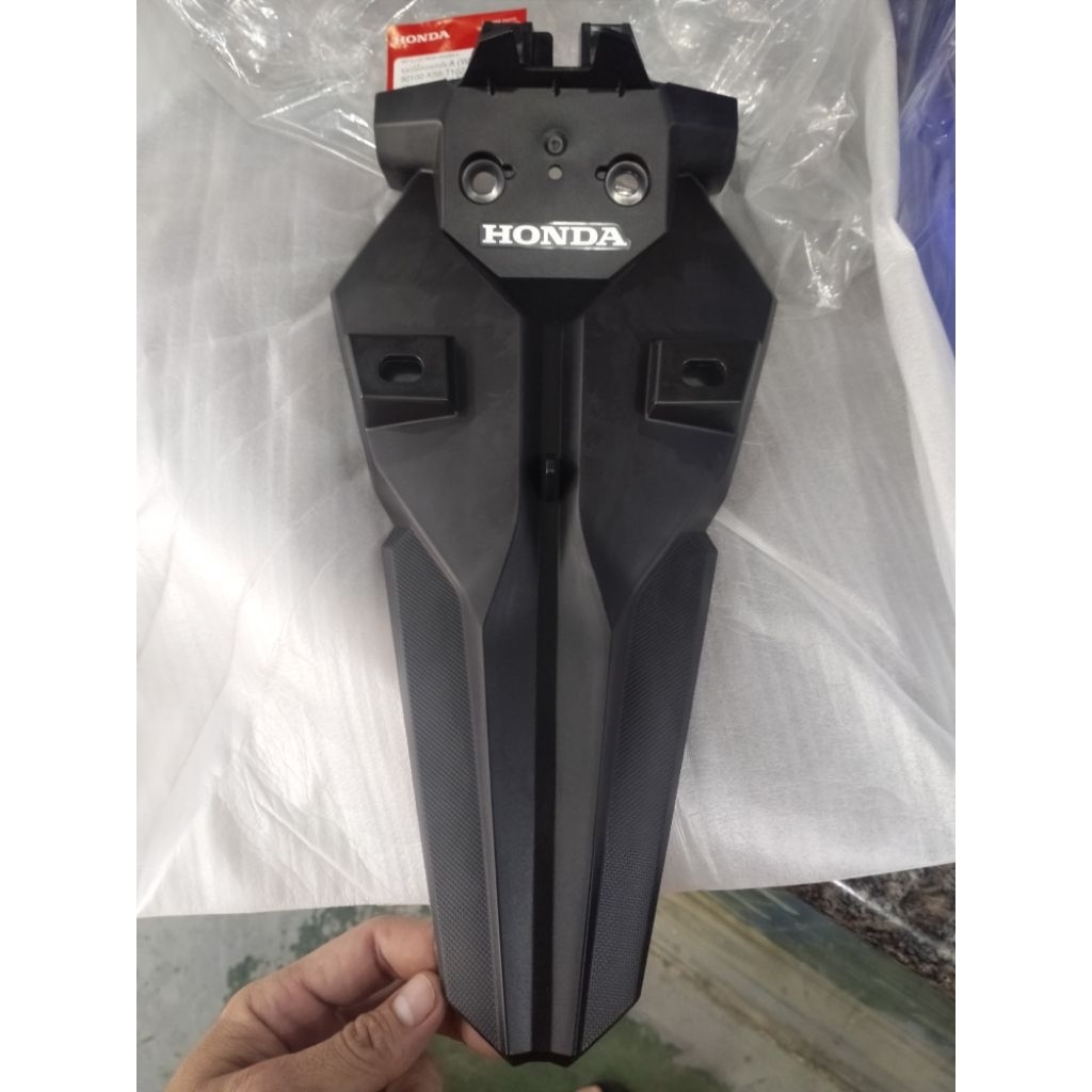Rear fender click 125i Honda genuine parts | Shopee Philippines